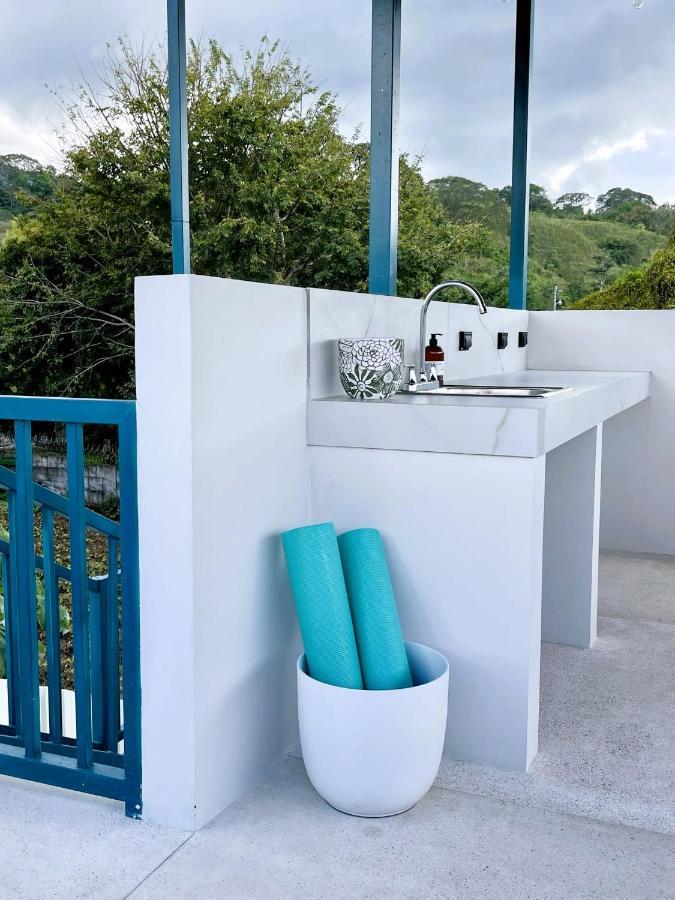 Luxury Beach Suite 3 Pool And Sunset Rooftop Tarcoles Exterior photo